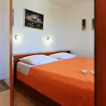 Vami With Sea View Apartamento *