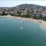 Apartamento Vami With Sea View Murter