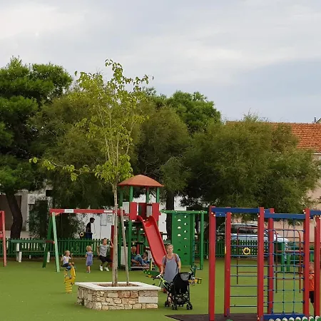 Vami With Sea View * Murter