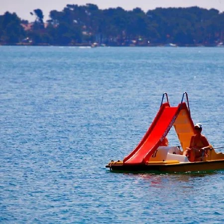 Vami With Sea View Apartamento *