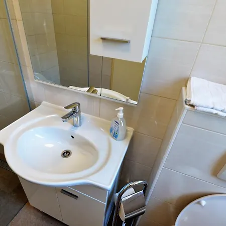 Vami With Sea View * Murter