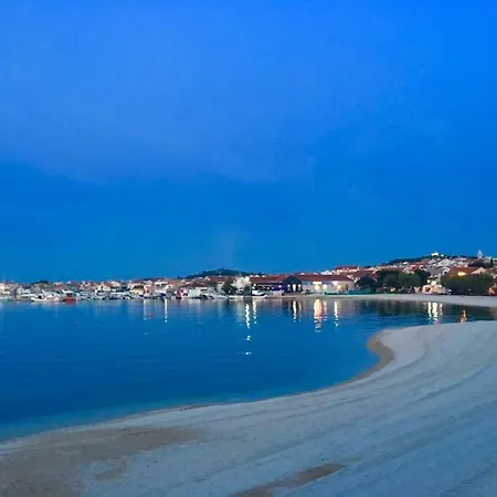 Apartment Vami With Sea View *