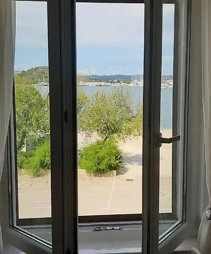 Vami With Sea View * מורטר