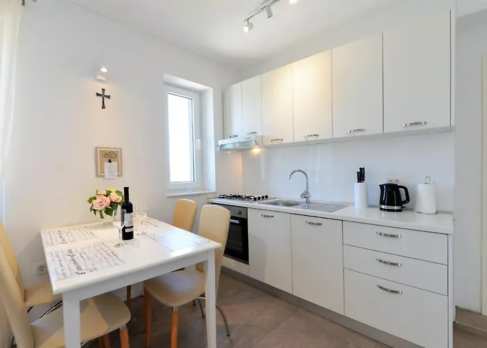 Vami With Sea View מורטר